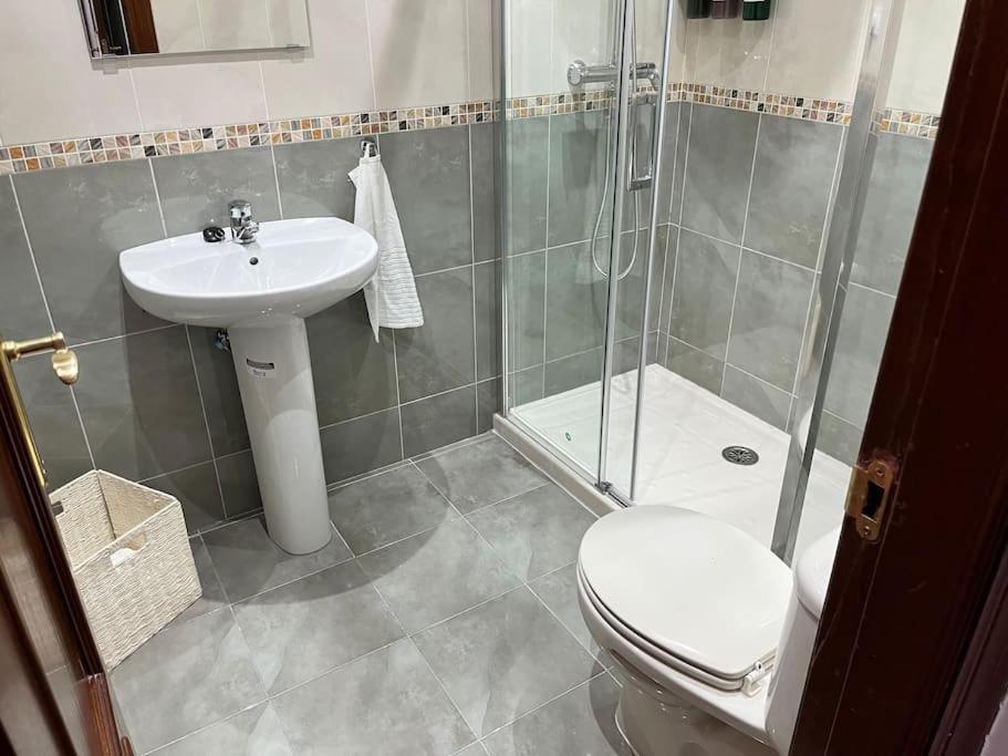 Piso Acogedor Y Centrico Apartment Santona Ngoại thất bức ảnh